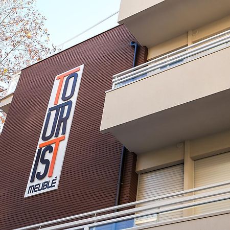 Hotel Tourist Meuble Rimini Kültér fotó